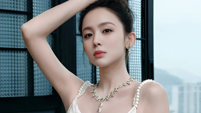 Cổ Lực Na Trát - tuyệt thế giai nhân, nhưng chưa đủ vai diễn