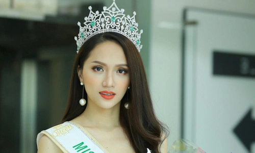 Hương Giang lọt top 15 dự đoán Miss Universe 2025 — fan Việt mở tiệc ăn mừng sớm