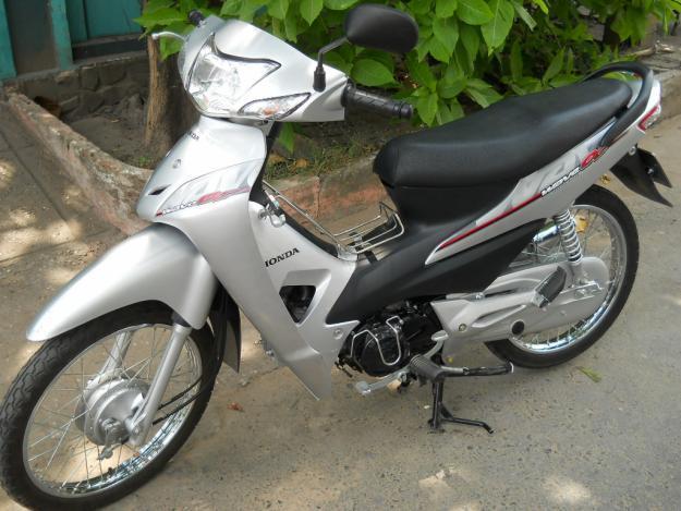 Xe máy Wave 2010